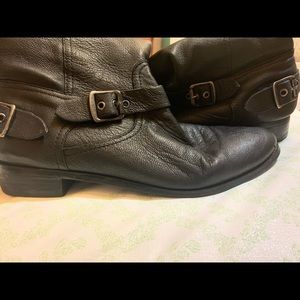 Knee high riding boots